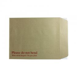 Cheap Stationery Supply of Q-Connect Envelope 267x216mm Board Back Peel and Seal 115gsm Manilla (Pack of 125) KF3519 KF3519 Office Statationery